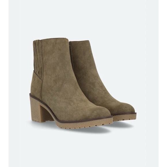 MIA Women’s Harlow Bootie Khaki Green Sz 8.5 Block Heel Lug Sole Fall Winter - Picture 1 of 12